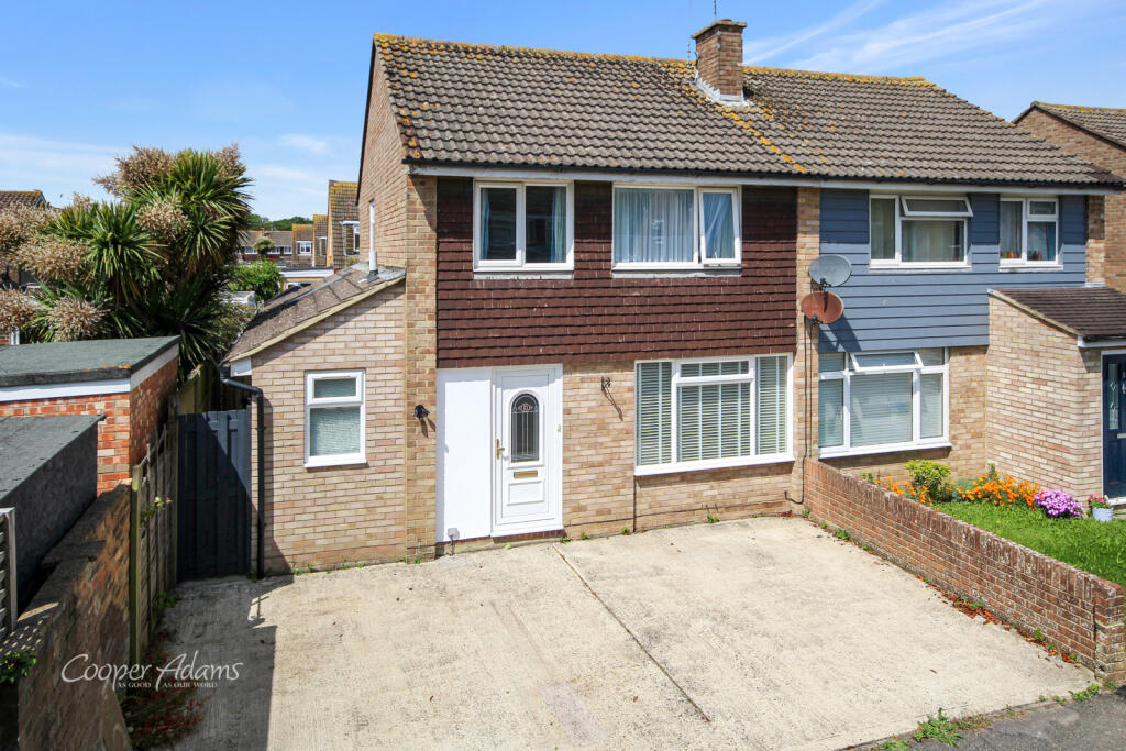 3 bedroom semidetached house for sale in Thakeham Close, East Preston, West Sussex, BN16