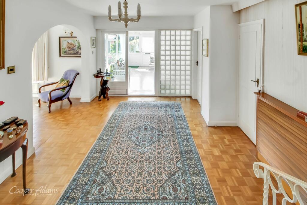 Additional property image - Angmering Lane, East Preston, BN16