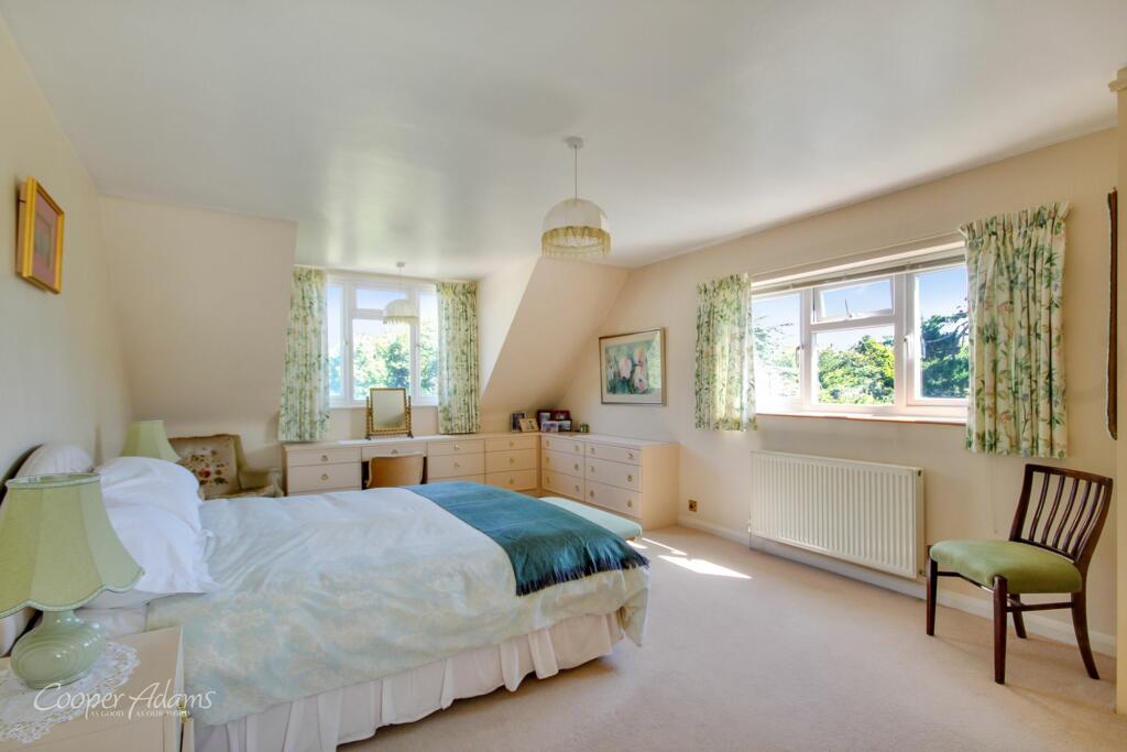 Additional property image - Angmering Lane, East Preston, BN16