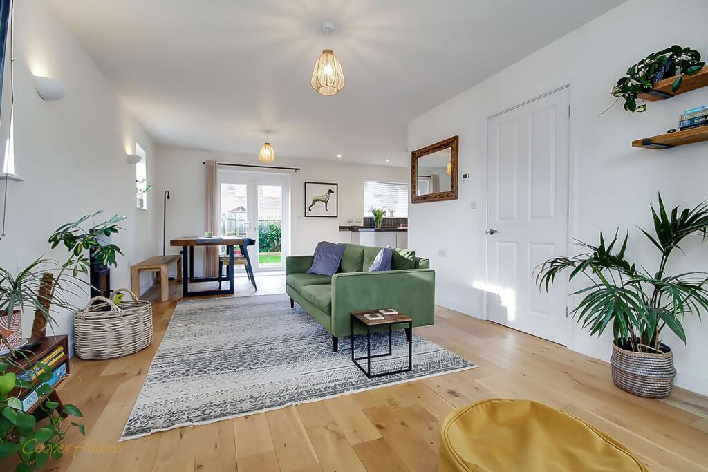 Additional property image - Sea Road, East Preston, BN16
