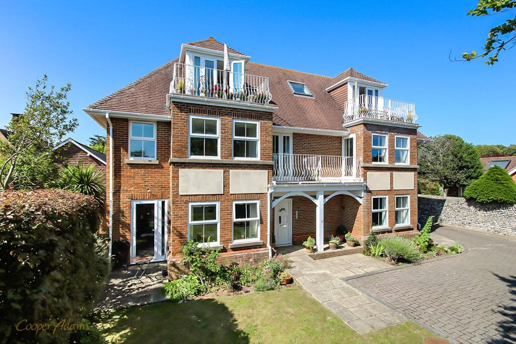 Main image of property: Sea Lane, East Preston, BN16
