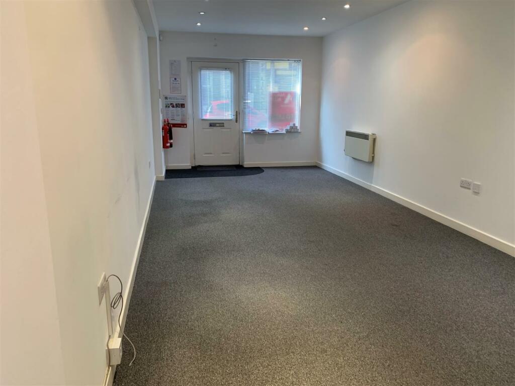 Additional property image - High Street, Staple Hill, Bristol