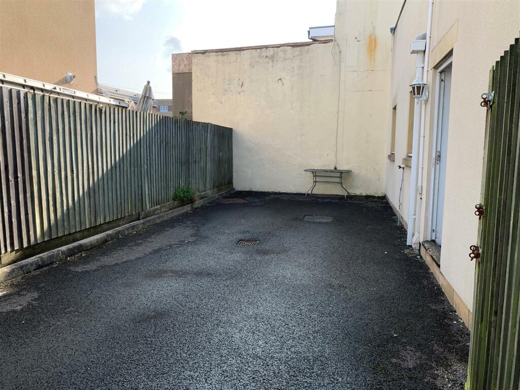 Additional property image - High Street, Staple Hill, Bristol