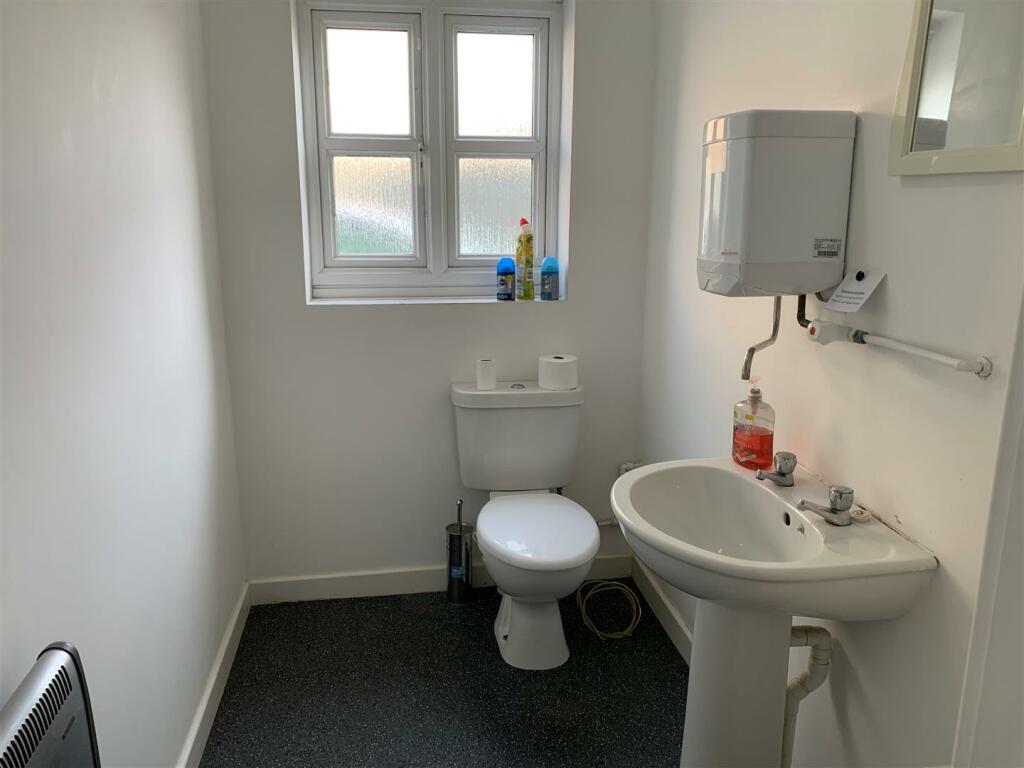Additional property image - High Street, Staple Hill, Bristol