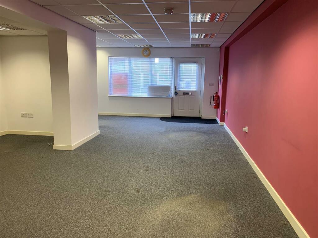Additional property image - High Street, Staple Hill, Bristol