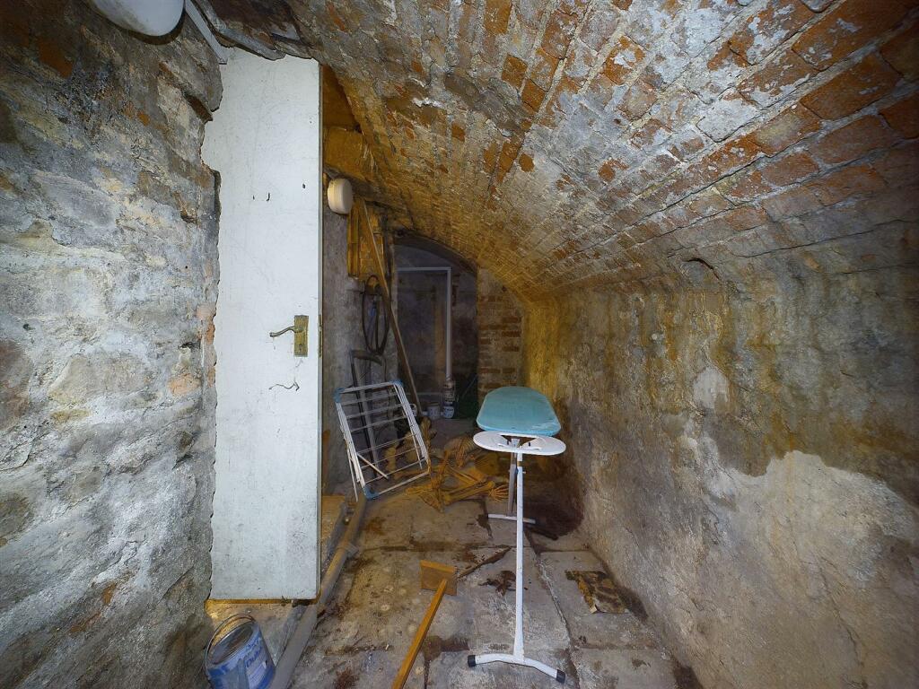 Additional property image - John Street, Bristol