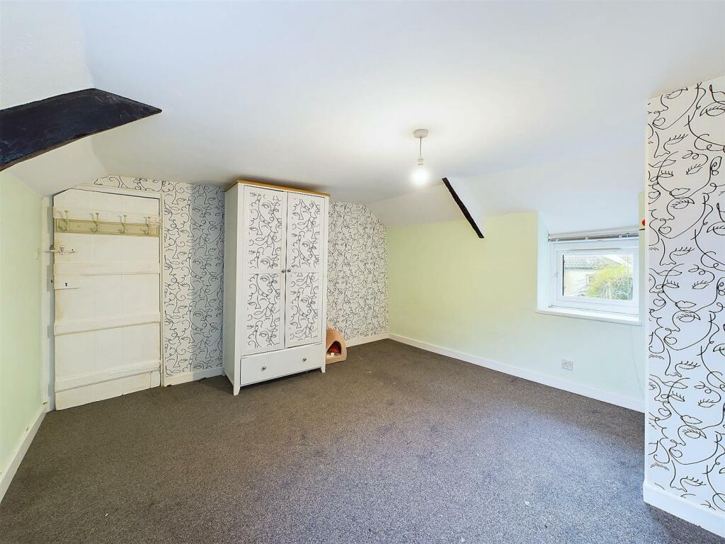 Additional property image - Morgans Buildings, Clapton In Gordano, Bristol