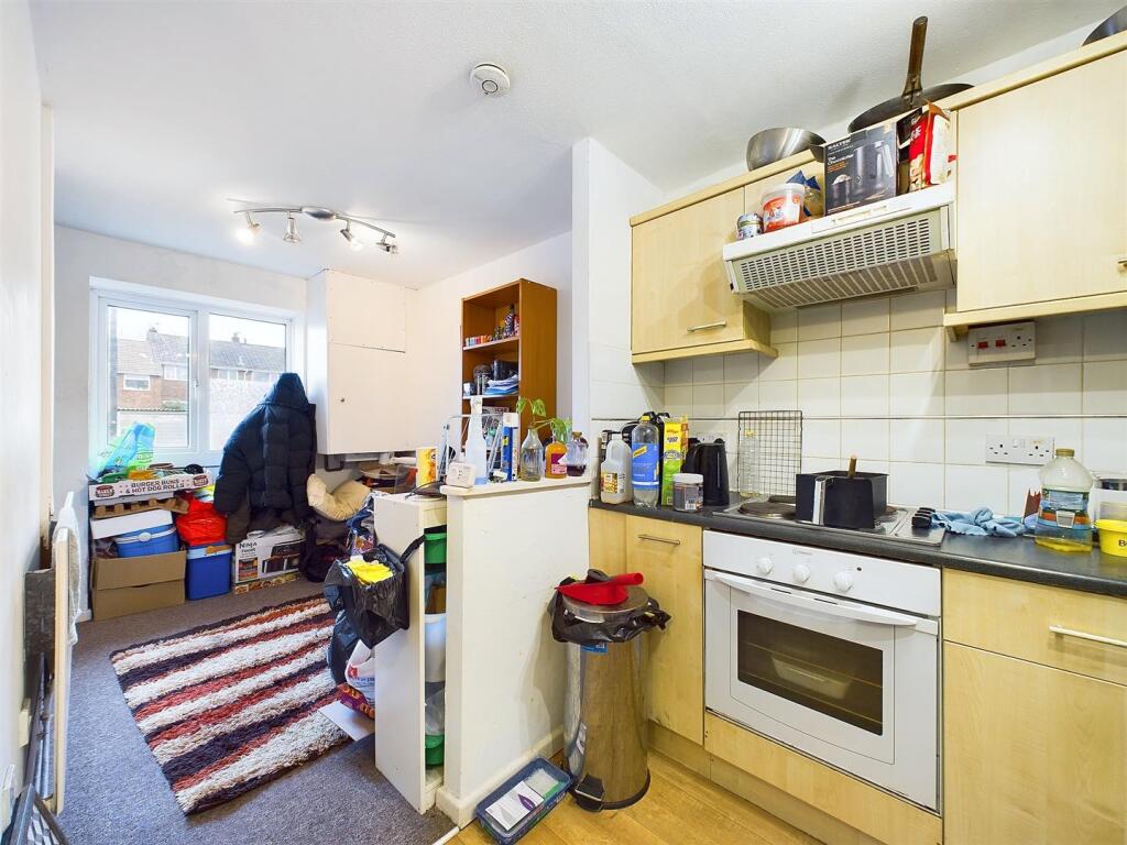 Additional property image - Malvern Drive, Warmley, Bristol