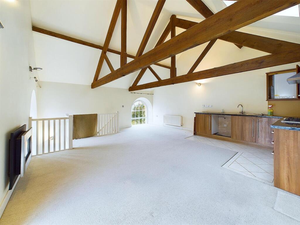 Additional property image - High Street, Yatton, Bristol