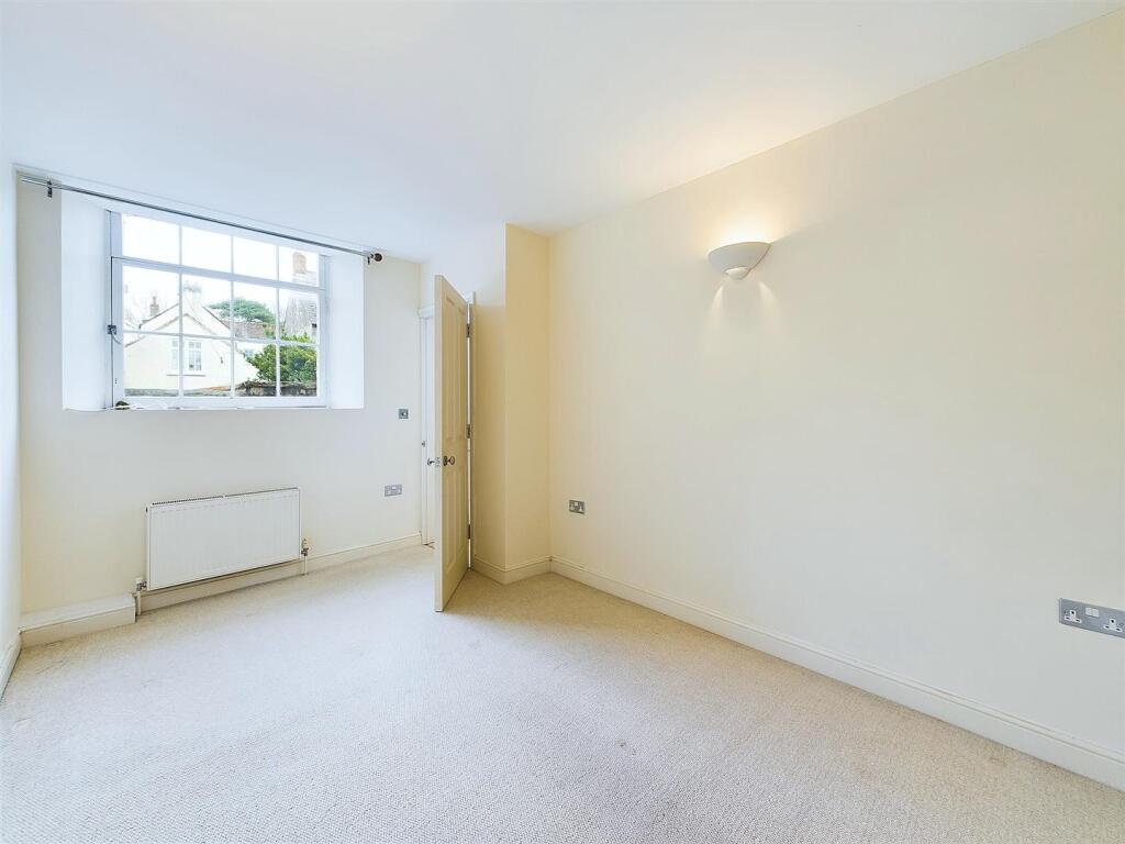 Additional property image - High Street, Yatton, Bristol