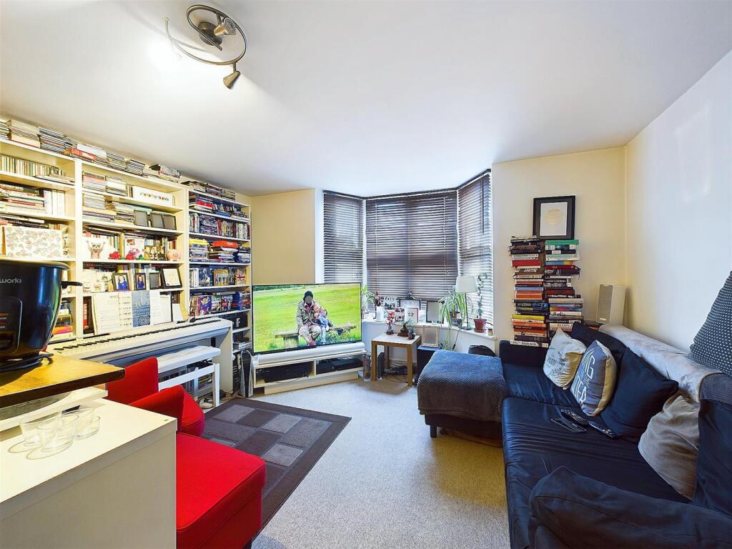 Additional property image - 1C Upper Station Road, Staple Hill, Bristol