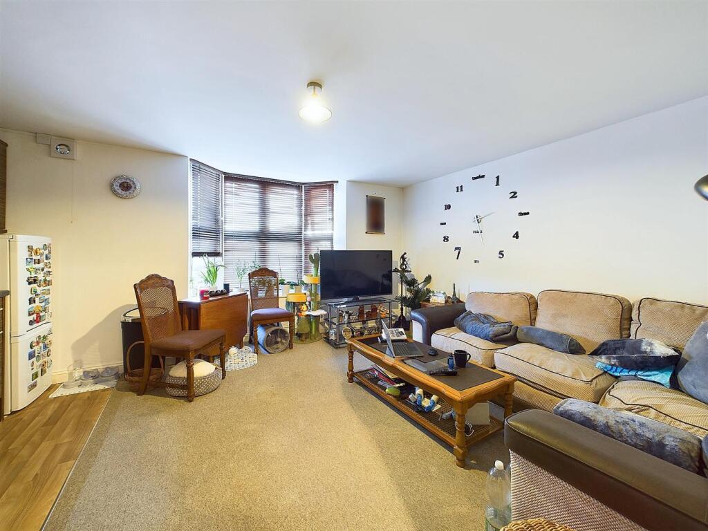 Additional property image - 1C Upper Station Road, Staple Hill, Bristol