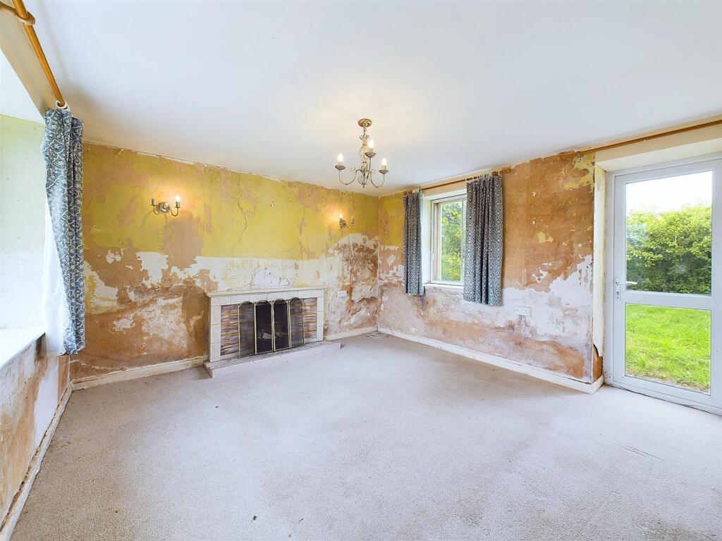 Additional property image - Church Road, Oldbury-On-Severn, Bristol