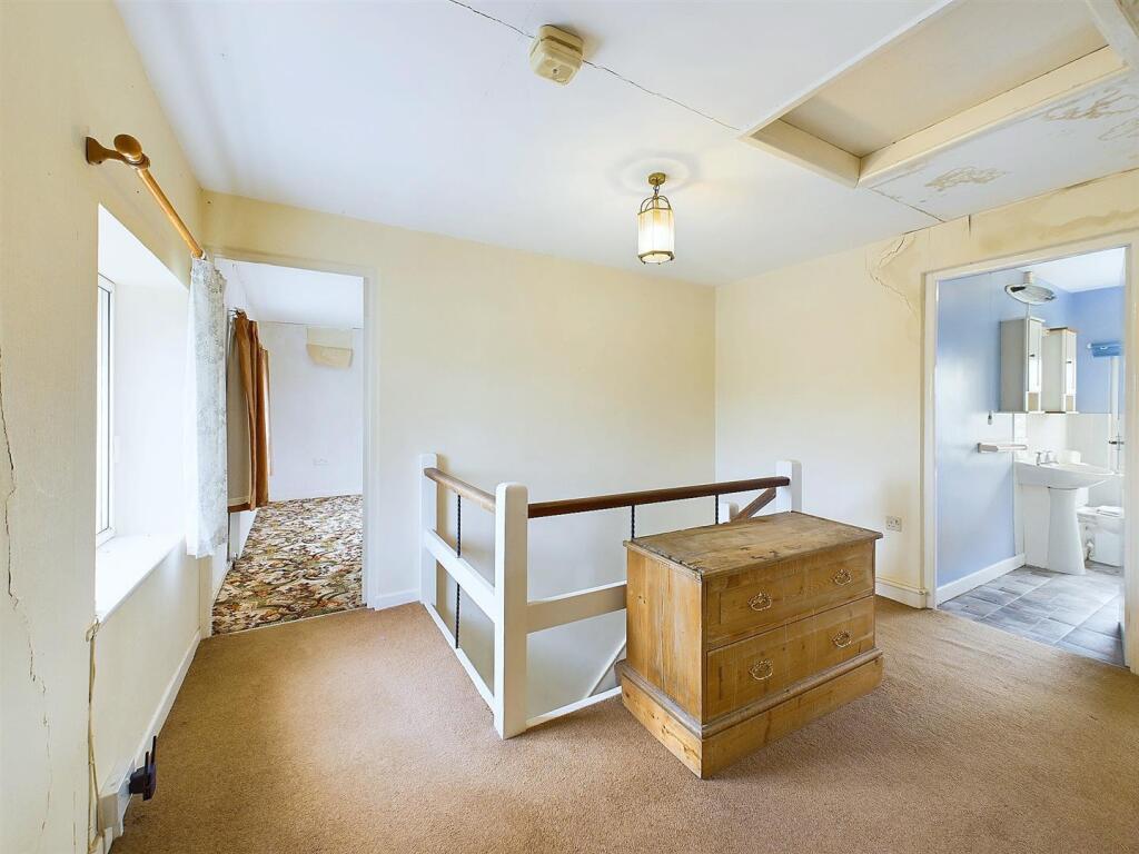 Additional property image - Church Road, Oldbury-On-Severn, Bristol