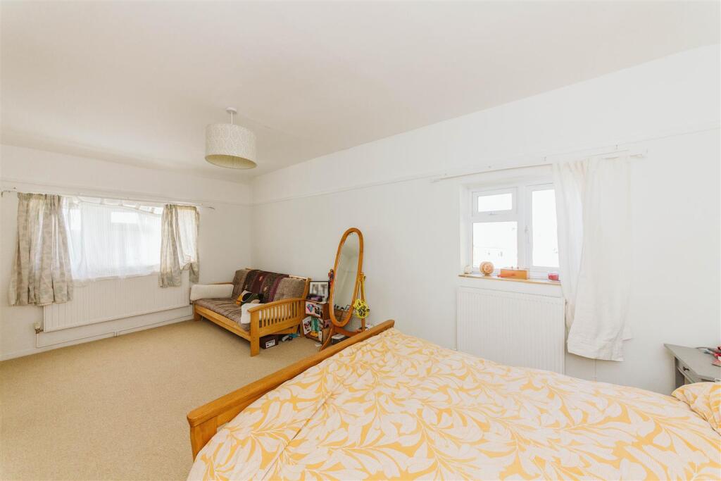 Additional property image - Copley Gardens, Lockleaze, Bristol