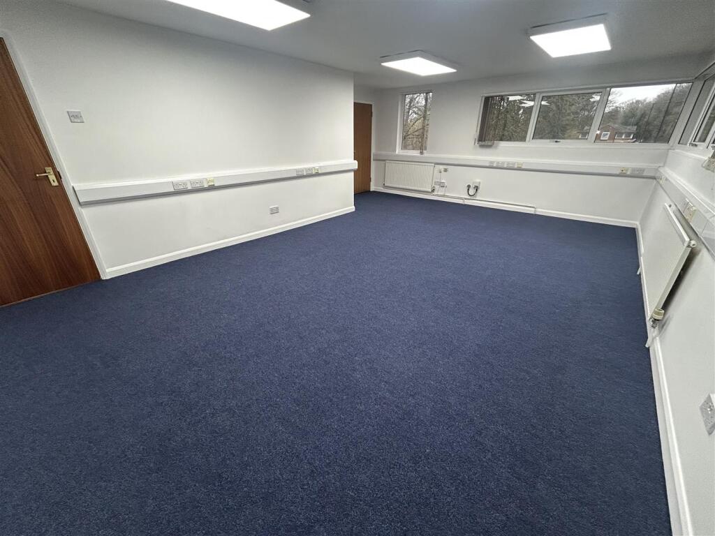 Additional property image - Lower Bristol Road, Bath