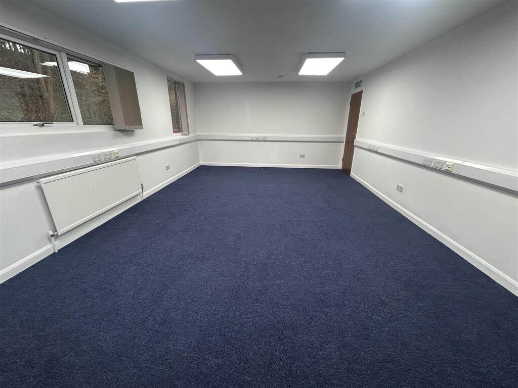 Additional property image - Lower Bristol Road, Bath