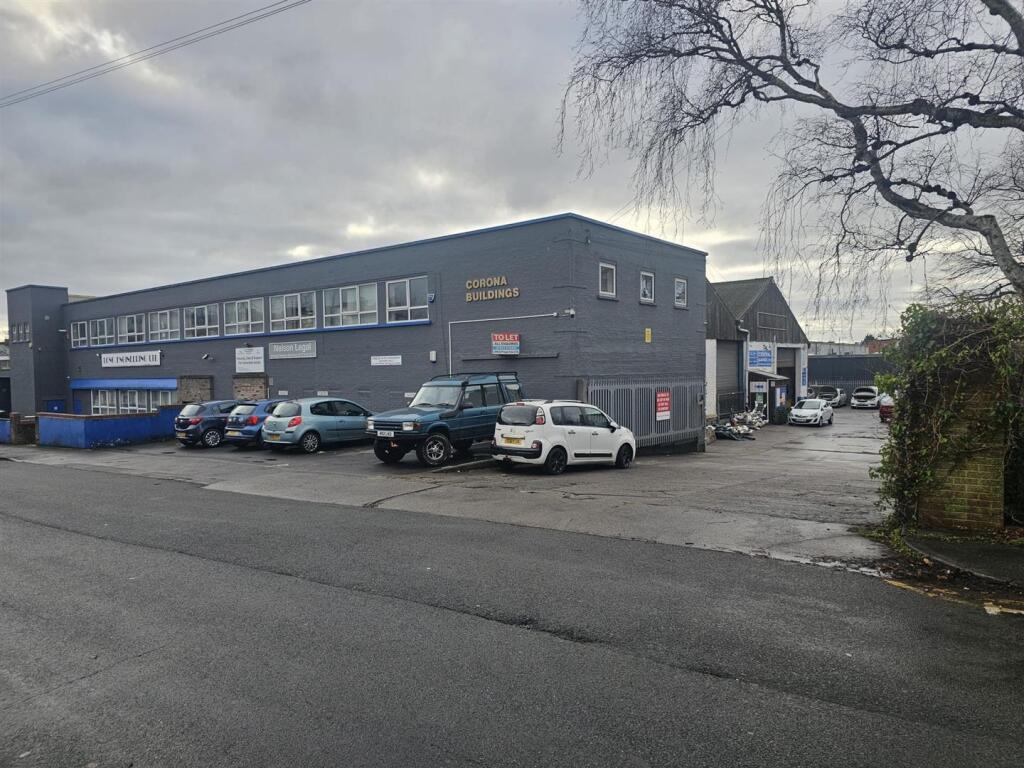 Additional property image - Wood Road, Kingswood, Bristol
