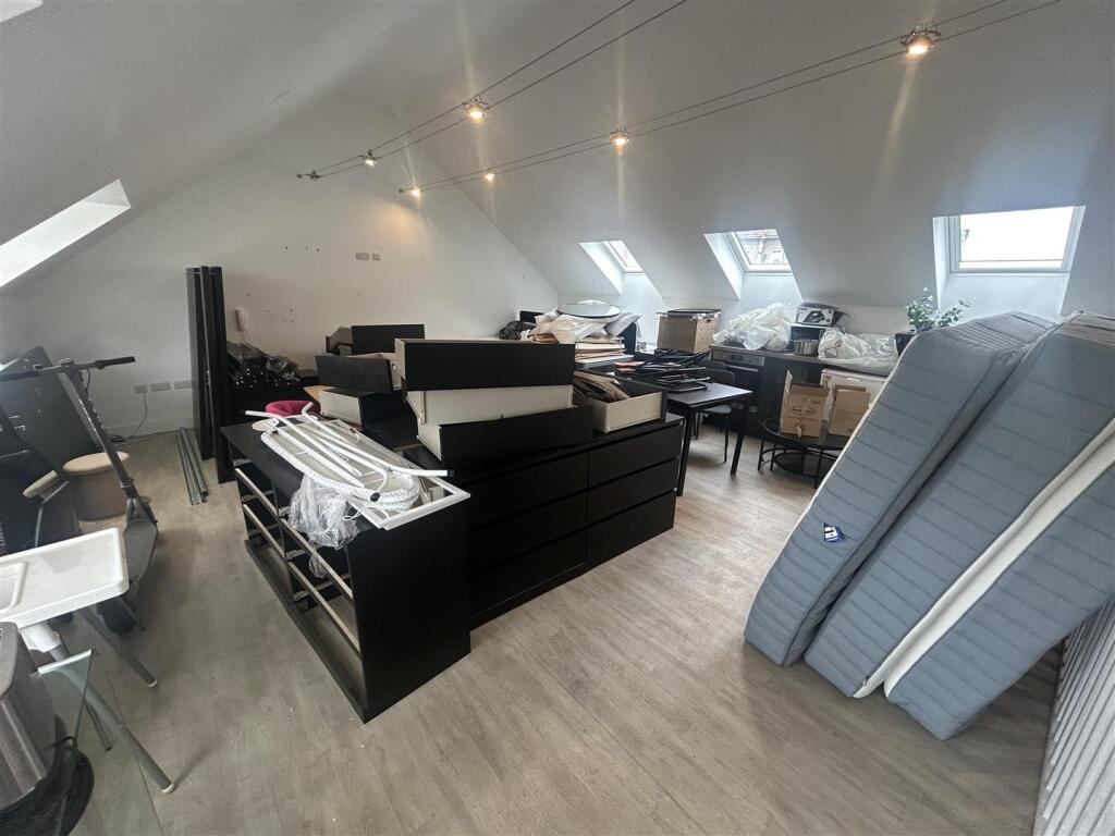 Main image of property: Gloucester Road North, Filton, Bristol