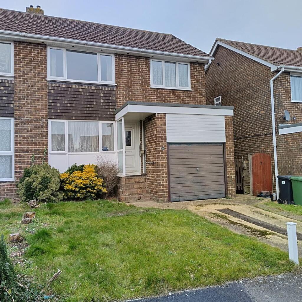Main image of property: Ravenscroft Close, Bursledon, Southampton