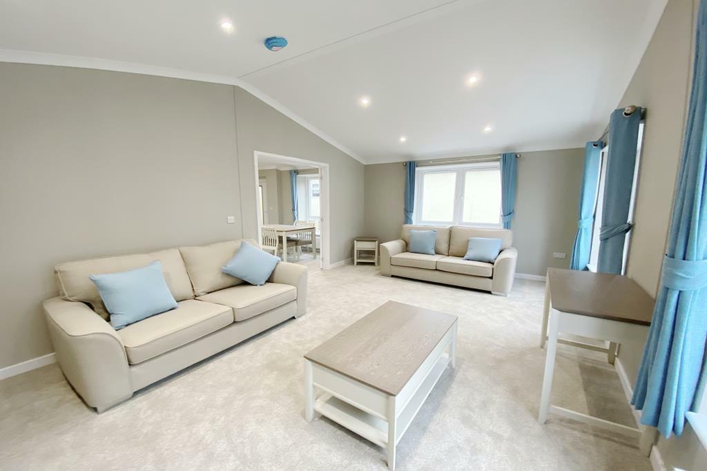 Additional property image - Oaktree Park, St Leonards, Ringwood