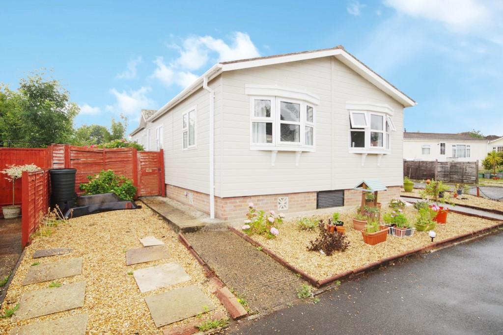 2 bedroom park home for sale in Hillbury Park, Alderholt, SP6