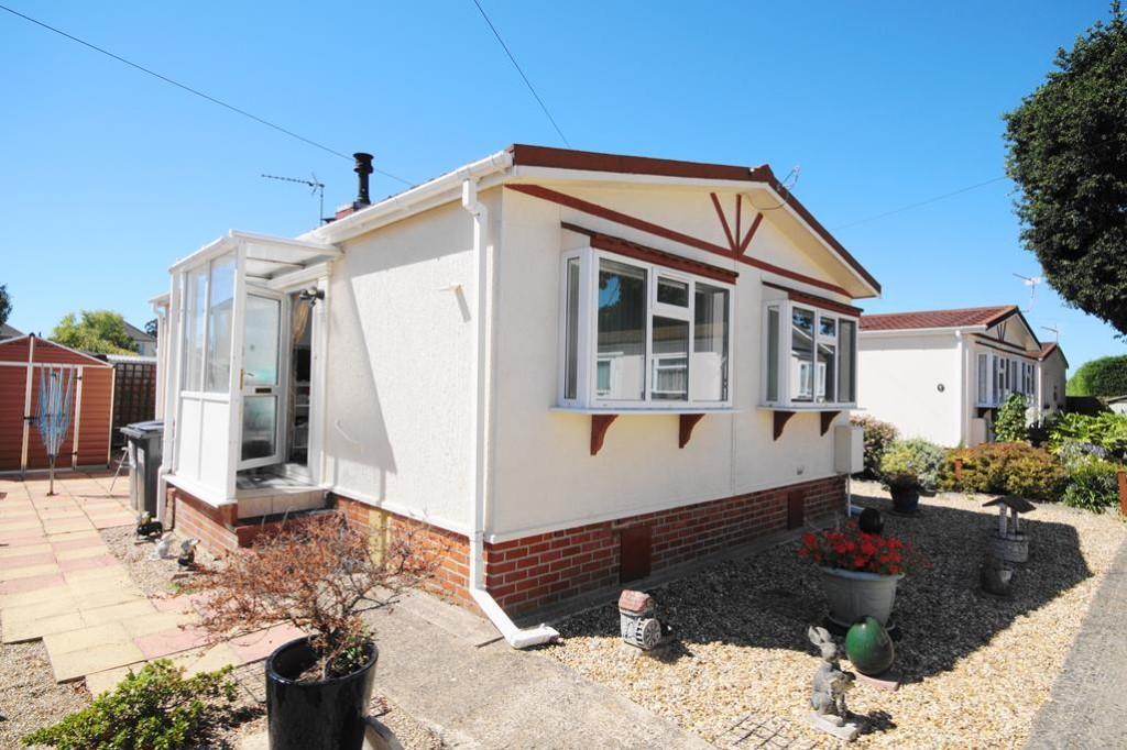 2 bedroom park home for sale in Bournemouth, Dorset, BH10