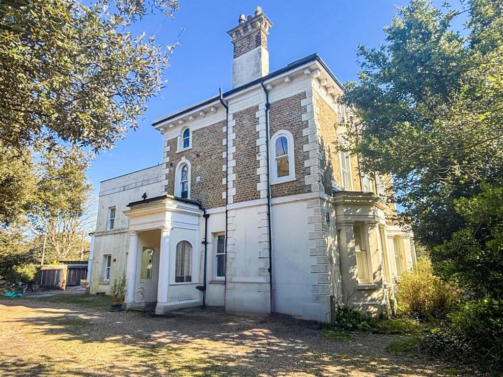Main image of property: Upper Maze Hill, St. Leonards-On-Sea, TN38 0LQ