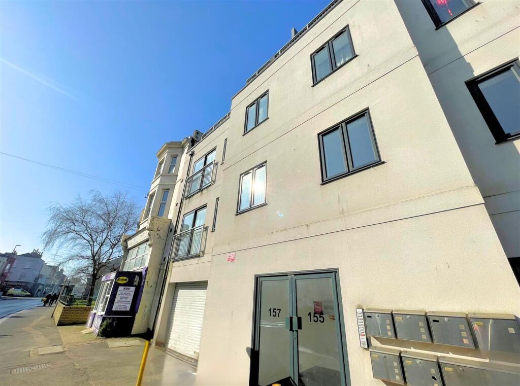 Main image of property: Queens Road, Hastings TN34 1RN