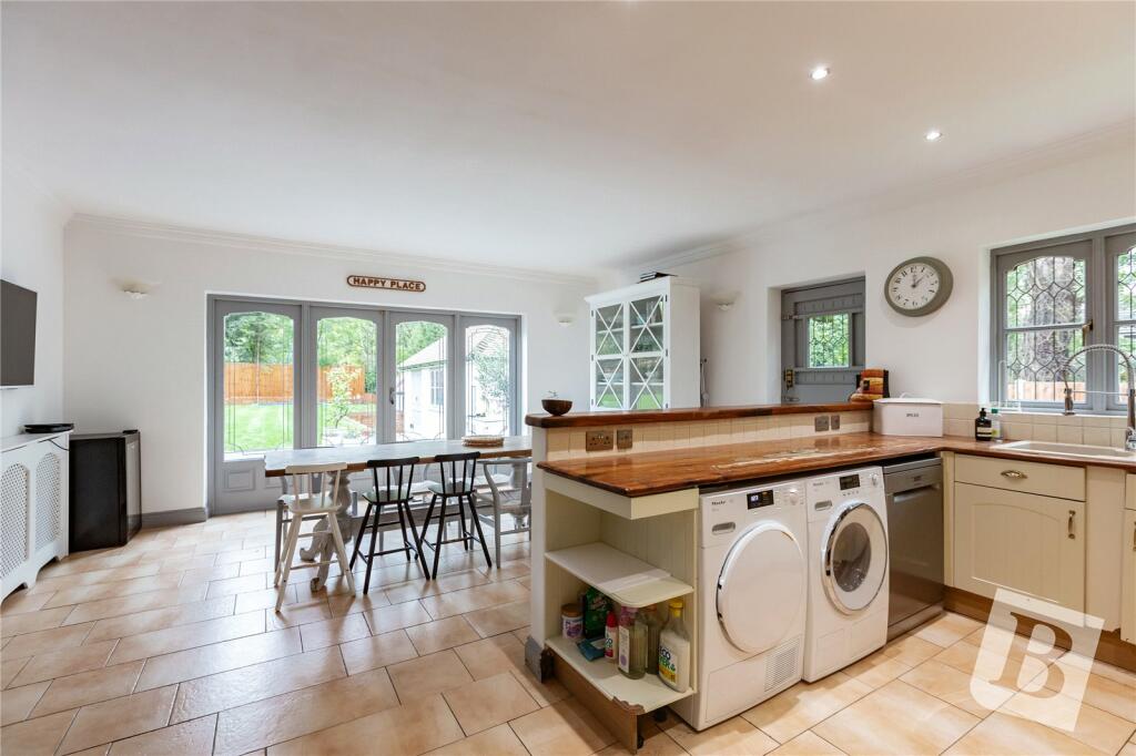 Additional property image - Little Warley Hall Lane, Little Warley, Brentwood, Essex, CM13