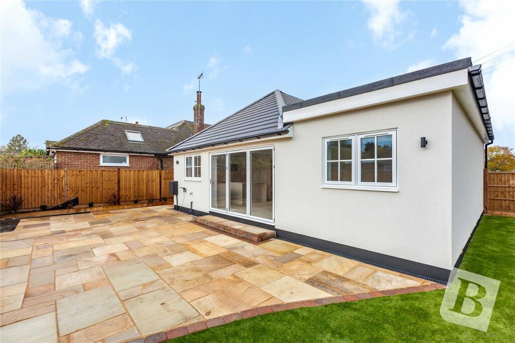 Additional property image - St. Mary's Avenue, Shenfield, Brentwood, Essex, CM15