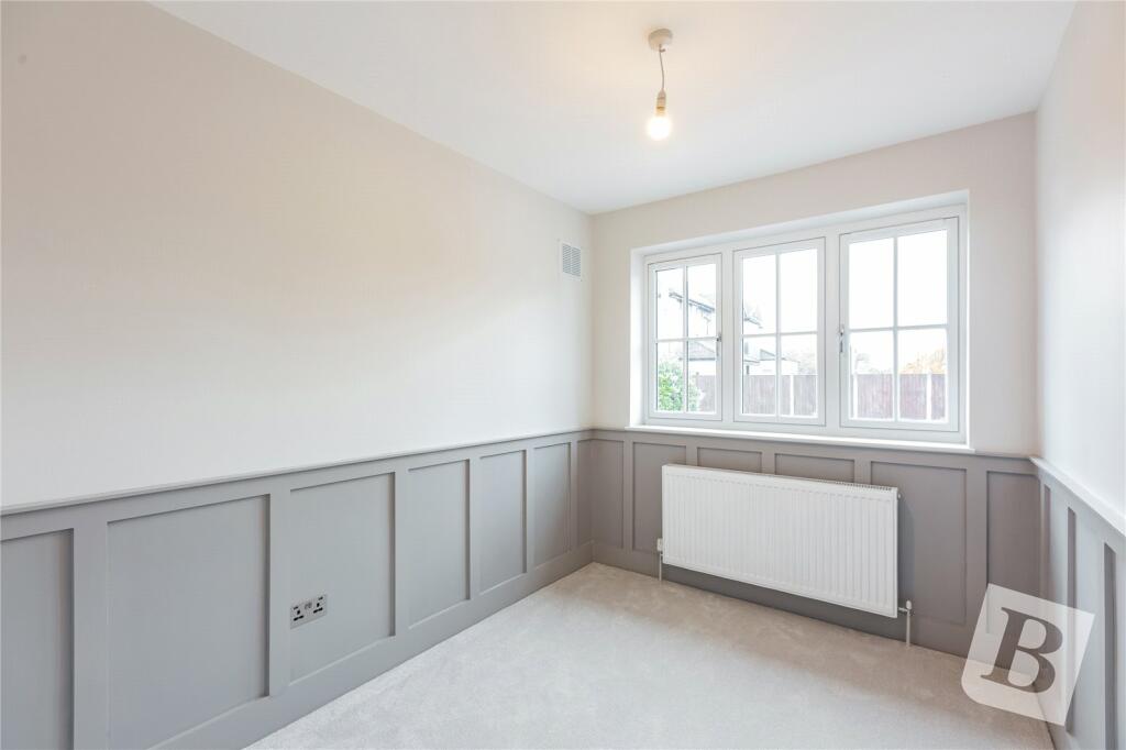 Additional property image - St. Mary's Avenue, Shenfield, Brentwood, Essex, CM15
