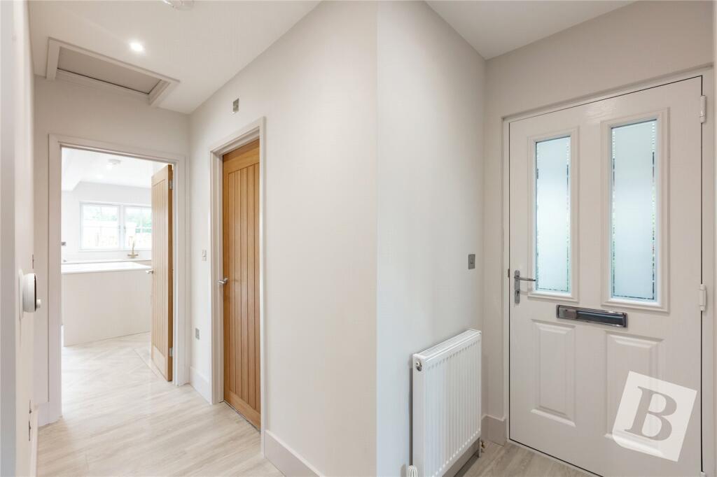 Additional property image - St. Mary's Avenue, Shenfield, Brentwood, Essex, CM15