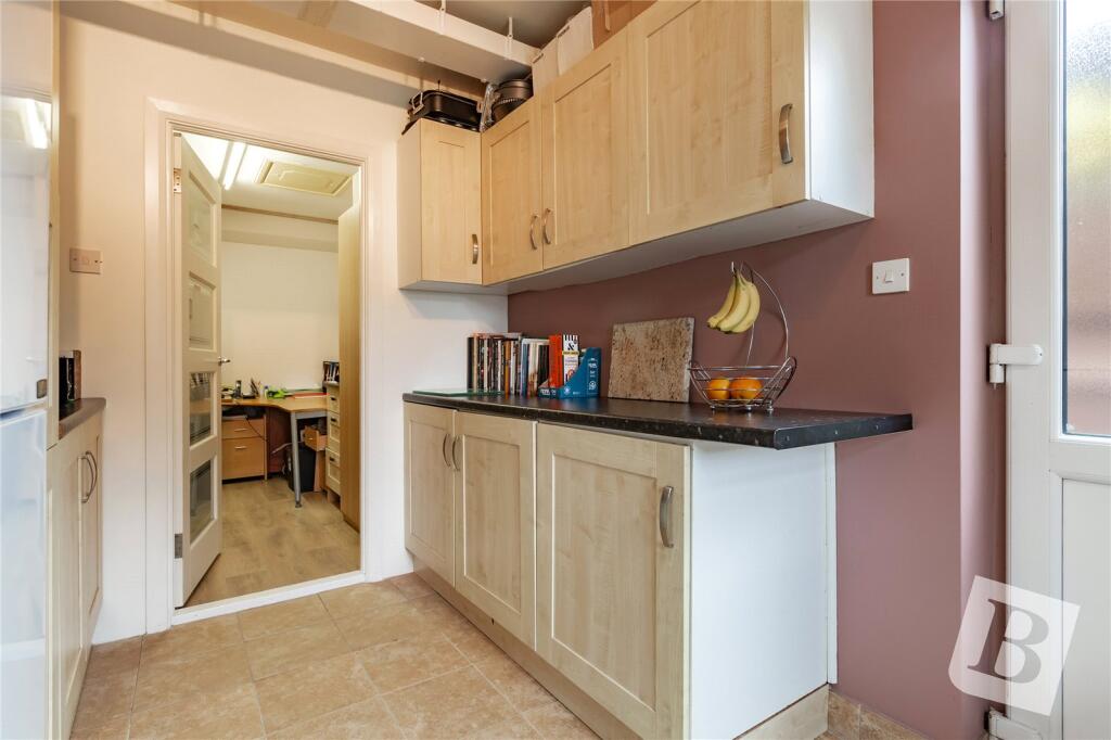 Additional property image - Days Lane, Pilgrims Hatch, Brentwood, Essex, CM15