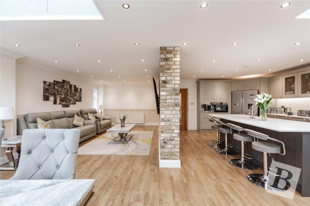 Additional property image - Hatch Road, Pilgrims Hatch, Brentwood, Essex, CM15