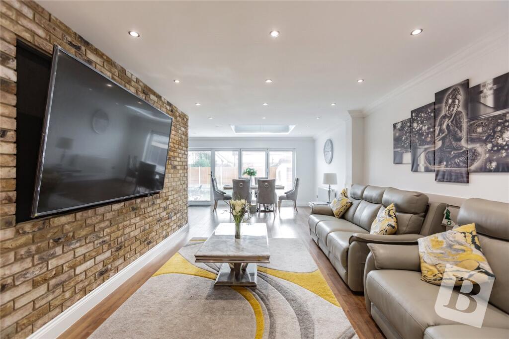 Additional property image - Hatch Road, Pilgrims Hatch, Brentwood, Essex, CM15