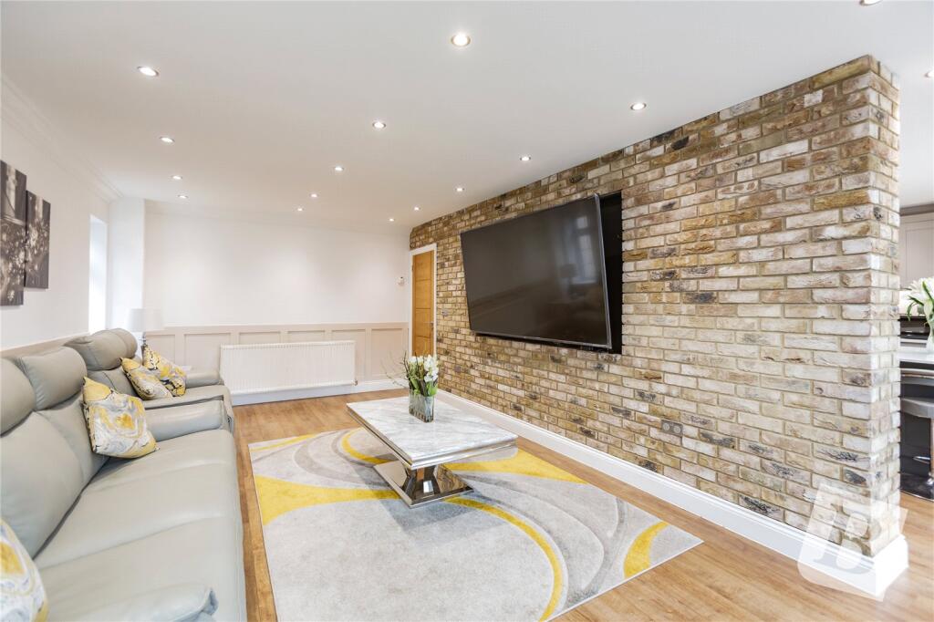 Additional property image - Hatch Road, Pilgrims Hatch, Brentwood, Essex, CM15