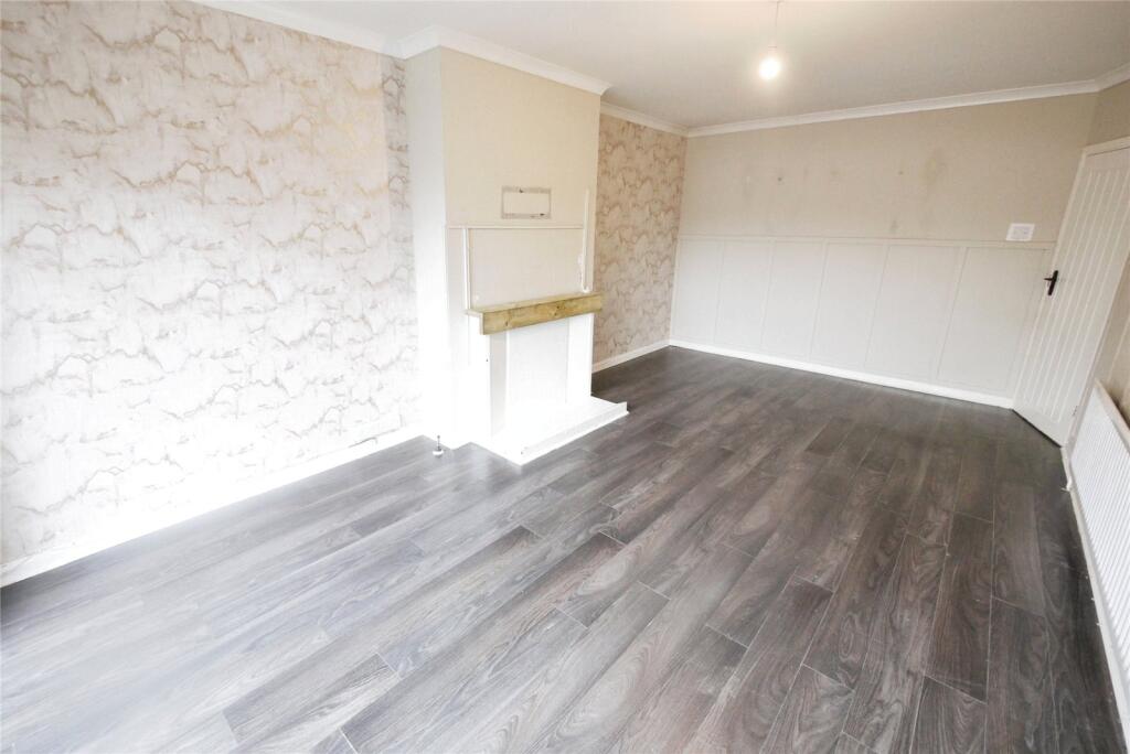 Additional property image - Wash Road, Hutton, Brentwood, Essex, CM13