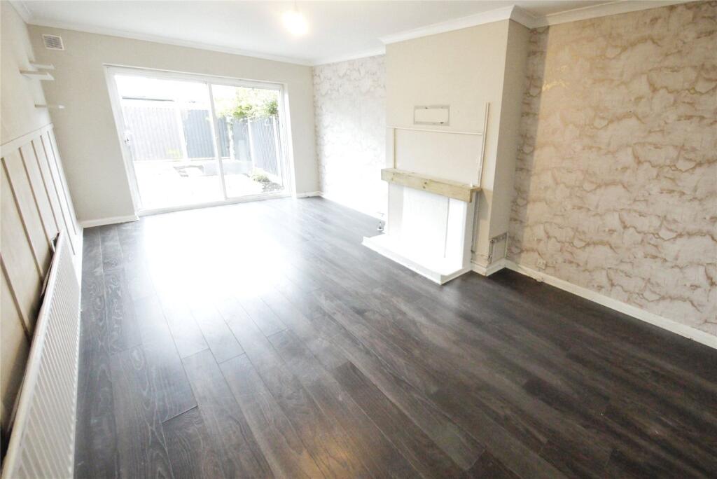 Additional property image - Wash Road, Hutton, Brentwood, Essex, CM13