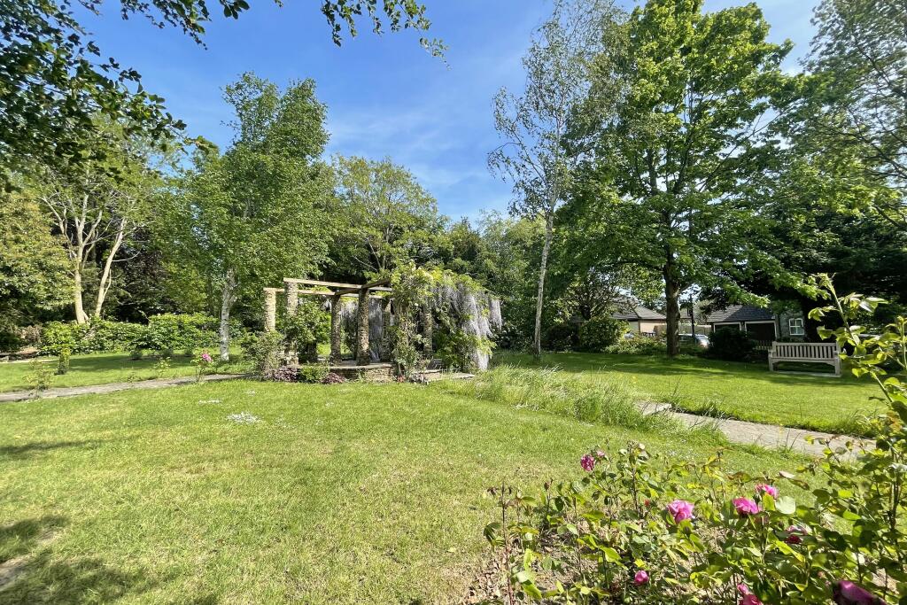 Additional property image - Kings Drive, Hassocks, West Sussex, BN6 8DZ