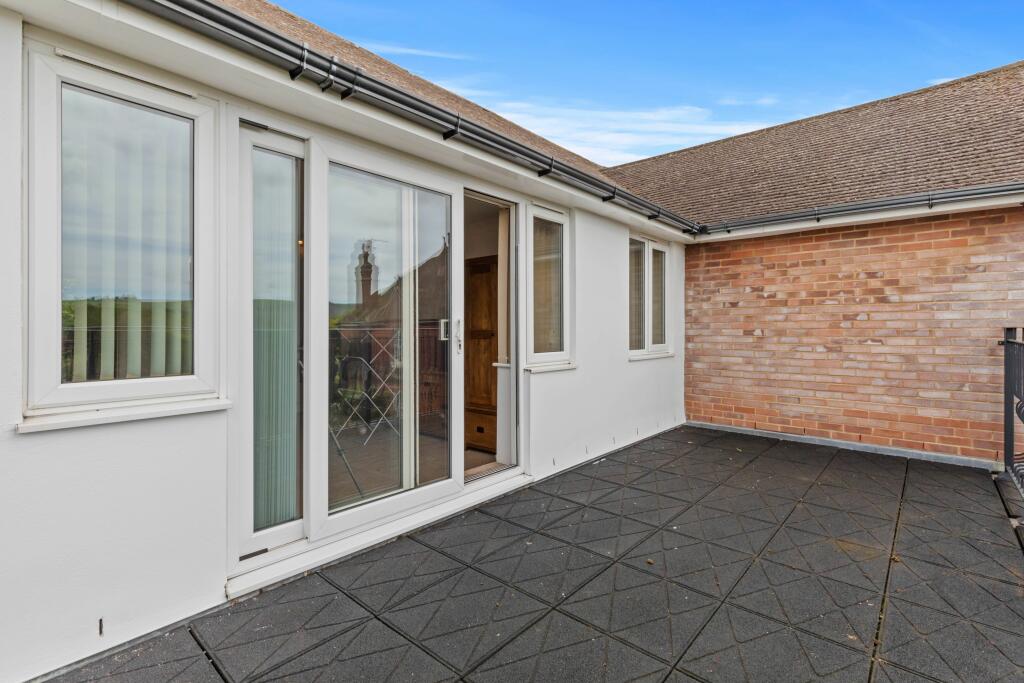 Additional property image - South Bank, Hassocks, West Sussex, BN6 8JP