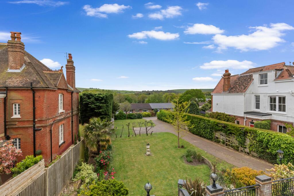 Additional property image - South Bank, Hassocks, West Sussex, BN6 8JP