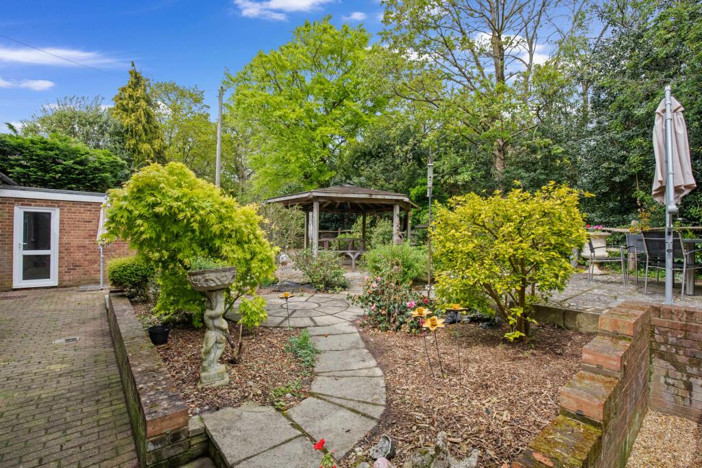 Additional property image - South Bank, Hassocks, West Sussex, BN6 8JP