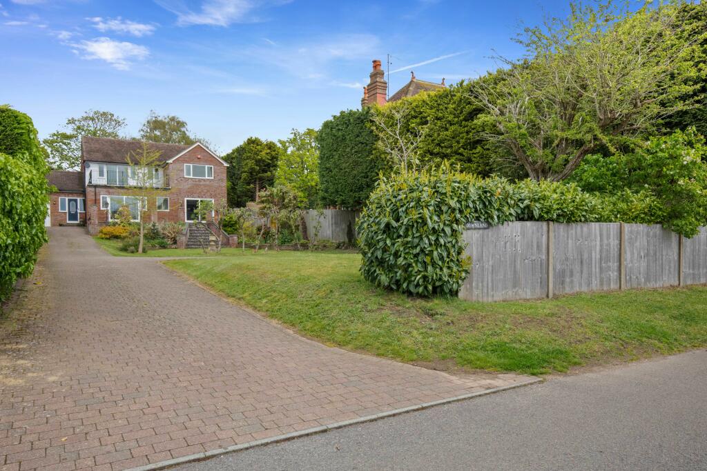 Additional property image - South Bank, Hassocks, West Sussex, BN6 8JP