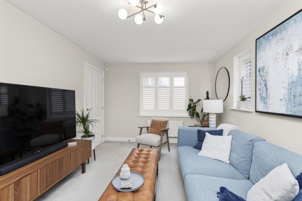 Additional property image - Hamfield Drive, Hassocks, West Sussex, BN6 9ZW