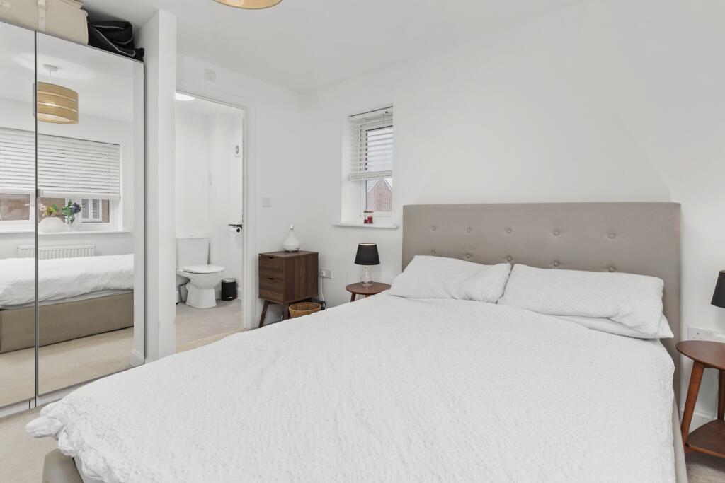 Additional property image - Hamfield Drive, Hassocks, West Sussex, BN6 9ZW