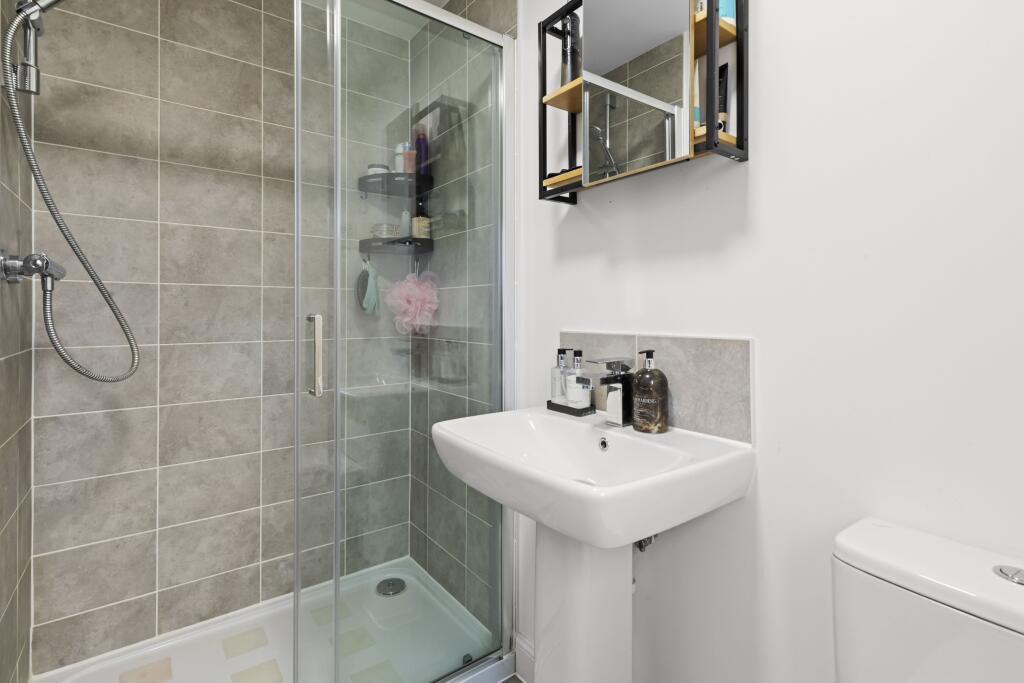 Additional property image - Hamfield Drive, Hassocks, West Sussex, BN6 9ZW