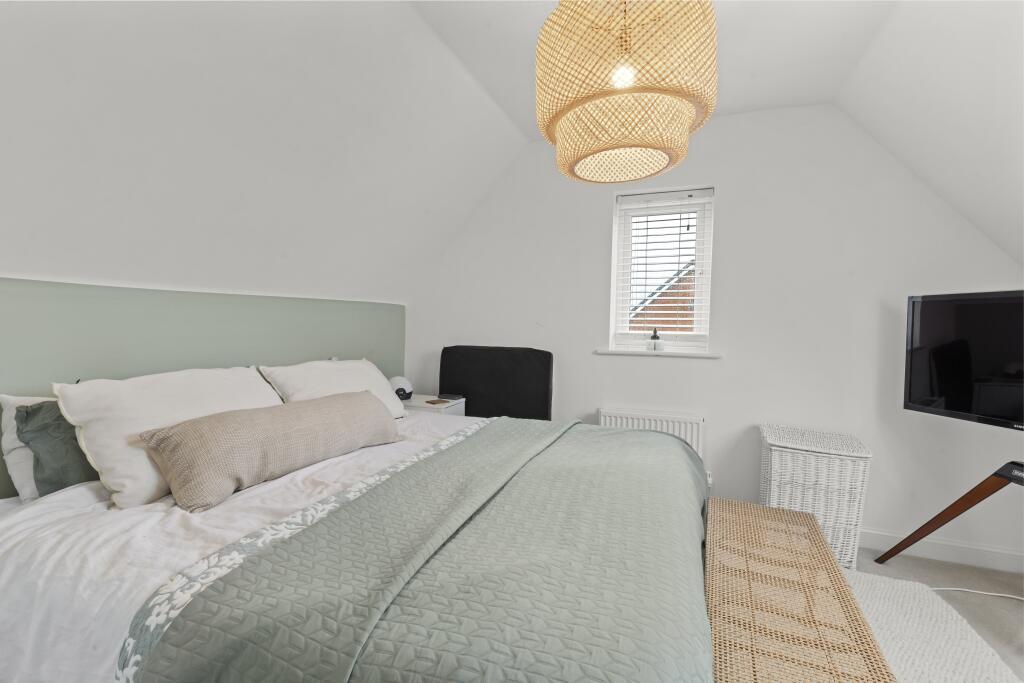 Additional property image - Hamfield Drive, Hassocks, West Sussex, BN6 9ZW