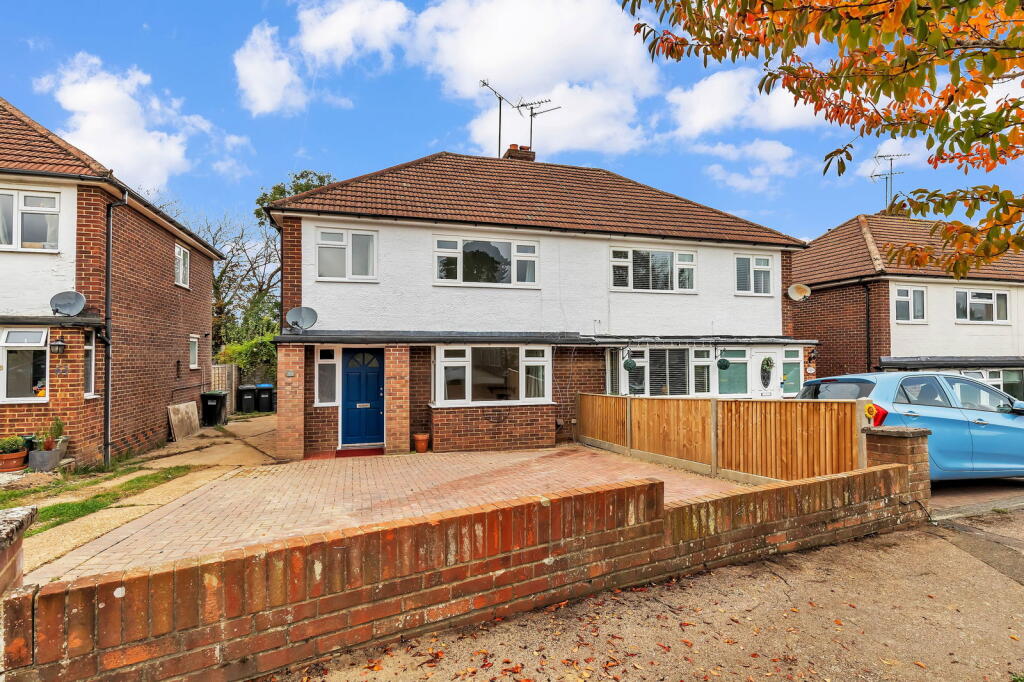 Main image of property: Stonepound Road, Hassocks, BN6 8PR