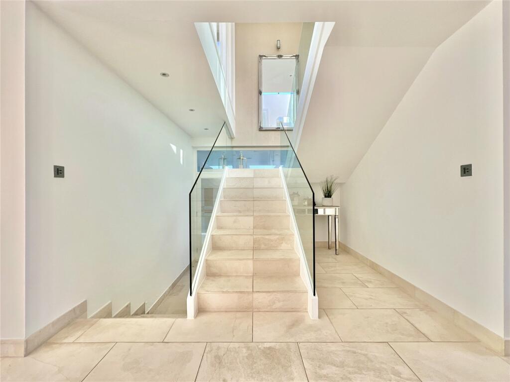 Additional property image - Nant Fawr Court, Heol Esgyn, Cyncoed, Cardiff, CF23